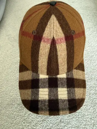 Burberry hat, View more