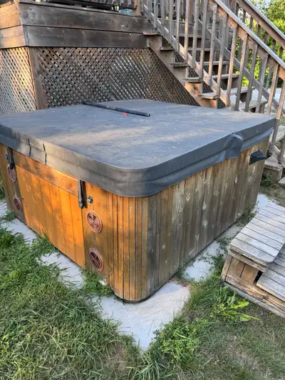 Hot tub lid, View more