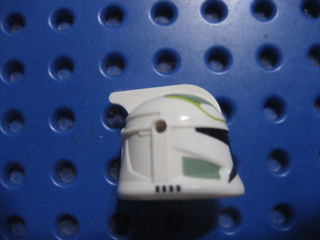 Lego Star Wars Clone Trooper Horn Company Phase 1 Helmet sw0298 in Toys & Games in City of Toronto - Image 3