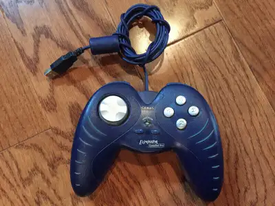 GRAVIS ELIMINATOR GAMEPAD PRO, View more