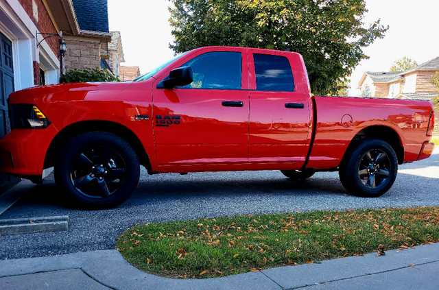 2019 Ram 1500 Classic Hemi Quad Cab 4x411,123 KM in Cars & Trucks in Oakville / Halton Region