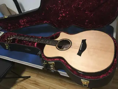 Guitare acoustique Taylor 914ce, View more