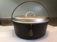 SMART'S CAST IRON  #9  DUTCH OVEN  with Nickle Plated Lid