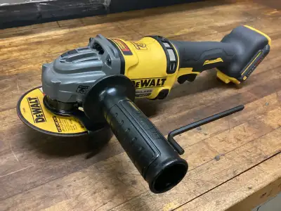 DEWALT 60v MAX BRUSHLESS FLEXVOLT 4 1/2” - 6” GRINDER / BRAKE, View more