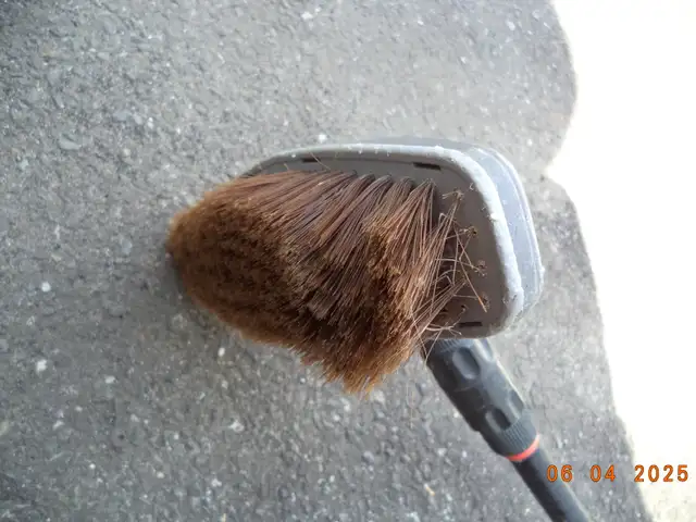 Brosse de Lavage in Other in Drummondville - Image 4