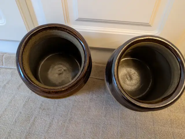 PAIR "MOIRA" HANDMADE STONEWARE CROCKS64141844934145123