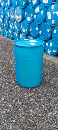 Barrel plastic  30 gallon 
