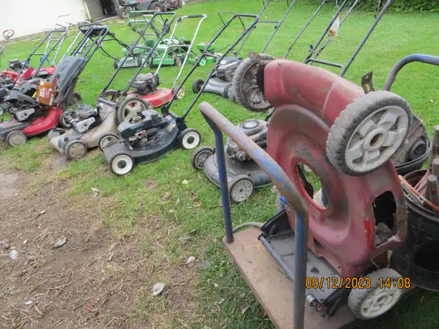 tondeuse in Lawnmowers & Leaf Blowers in Longueuil / South Shore - Image 9