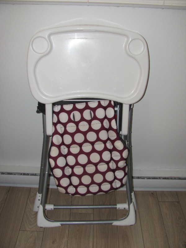 New Price * CHAISE HAUTE  – HIGH CHAIR * Nouveau prix in Feeding & High Chairs in Gatineau - Image 3