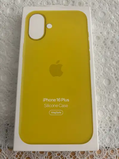 Apple Silicone  Fitted Case w/Magsafe For IPhone 16 Plus,Yell, View more
