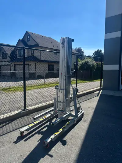 sumner 2124 material hoist, View more
