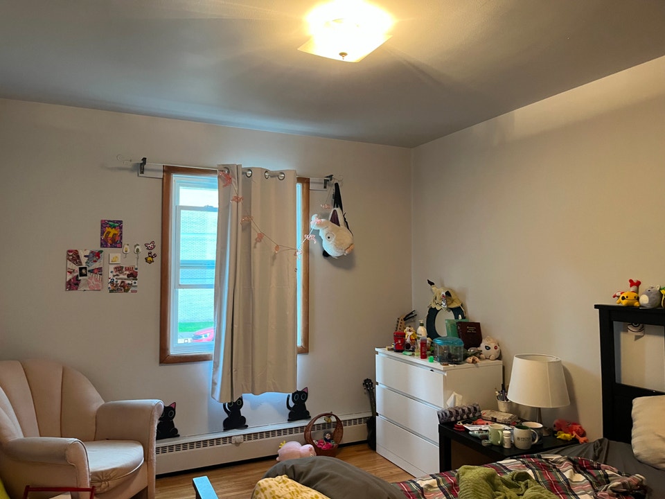 Beltline connaught 2 bedrm apart , walk to 17 av sw  $1370/m  el 5