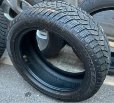 225 45 R18 PIRELLI , all season tire, Almost Brand New, Single tire only, $80 225 50 R17 DUNLOP, win...