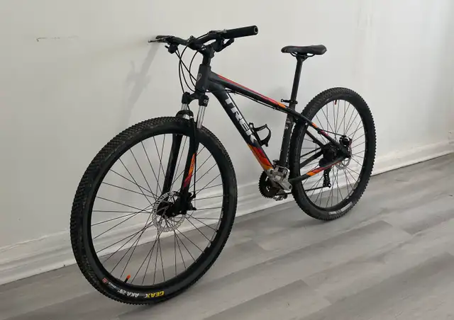 Trek bicycle for sale628632821345301226
