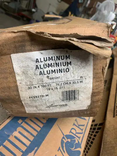 I have 5 rolls of aluminum windows screen 100 feet’s 1 x 30 3x36 and 1x42 inches they sell for 100$a...
