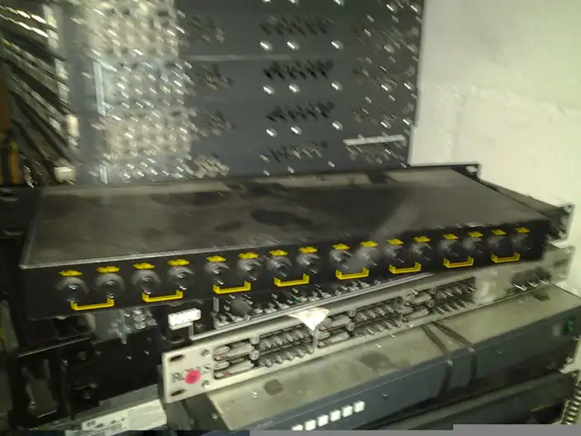 Ebtech Line Level Shifter LLS8 8 Channel 10db +4 Conversion Rack in Other in City of Montréal - Image 4