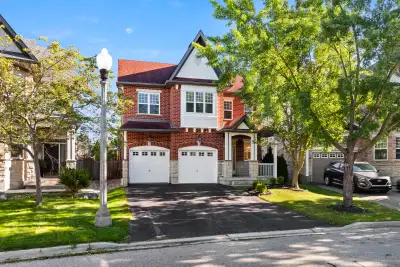 Spacious 4-Bedroom, 4-Bathroom Home with 2-Car Garage – Bridgeport North/Lexington, Kitchener Welcom...