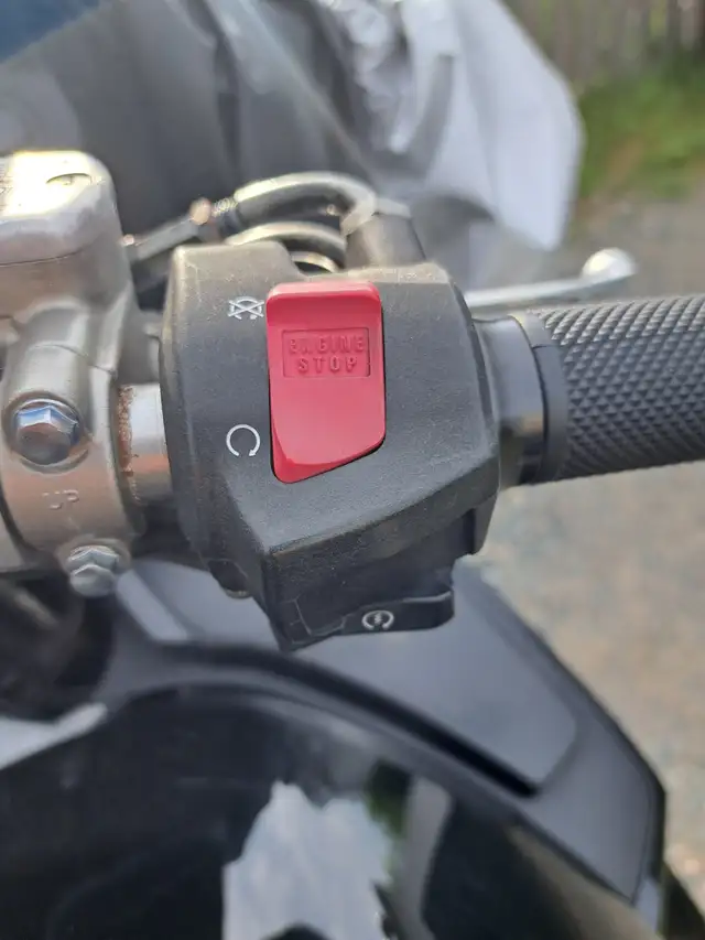2006 Honda ST1300 in Sport Touring in Timmins - Image 9