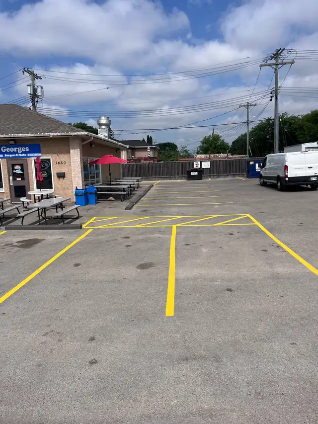 Parking lot line painting in Street, Cruisers & Choppers in Winnipeg - Image 8