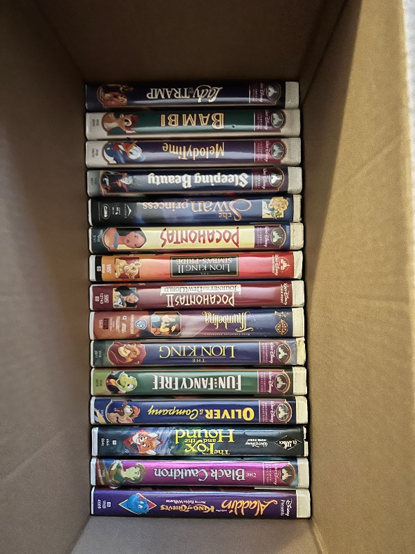 VHS Movies Disney & WB CDs, DVDs & Bluray Cape Breton Kijiji