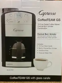 Coffee maker with built in Burr Grinder