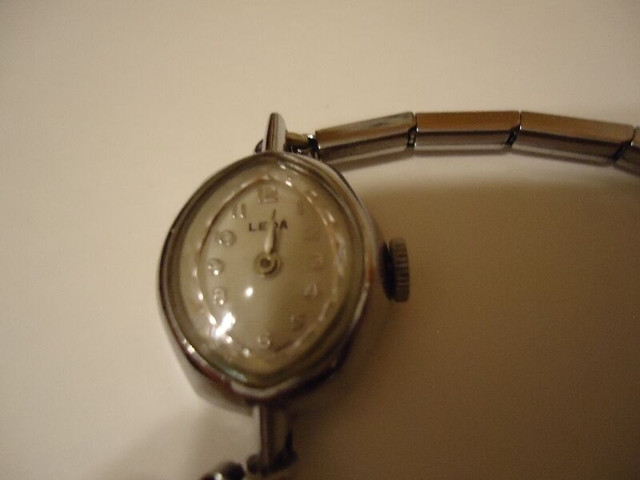 Vintage Woman's Leda Wind Up Dress Watch in Jewellery & Watches in St. Catharines