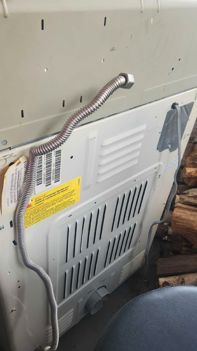 Maytag Gas Dryer in Washers & Dryers in Ottawa - Image 4