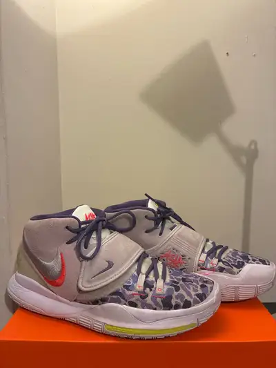 Nike Kyrie 6 Asia Barely Grape, View more