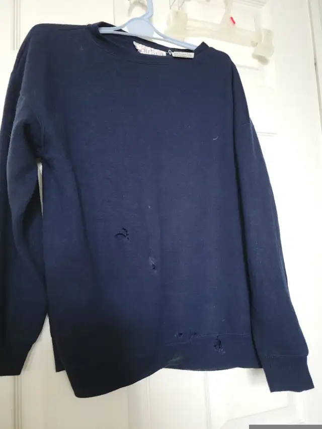 Miscellaneous clothing, young adult, women, men in Multi-item in City of Toronto - Image 5