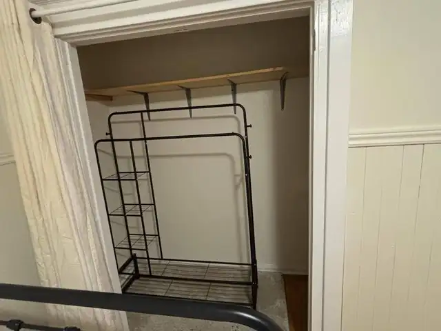 Spacious Private Room for Rent – Available Immediately! in Room Rentals & Roommates in Peterborough - Image 5