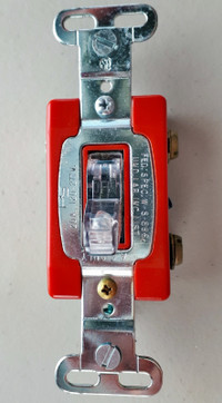 P&S 20AC1-CPL 20A Clear Pilot Light Toggle Switch; Louisbourg