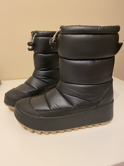 Cougar Winter Boots - Style: METEOR - Size: W11 - USED/LIKE NEW, View more