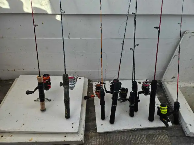canne pour pêche blanche  in Fishing, Camping & Outdoors in Saguenay - Image 2