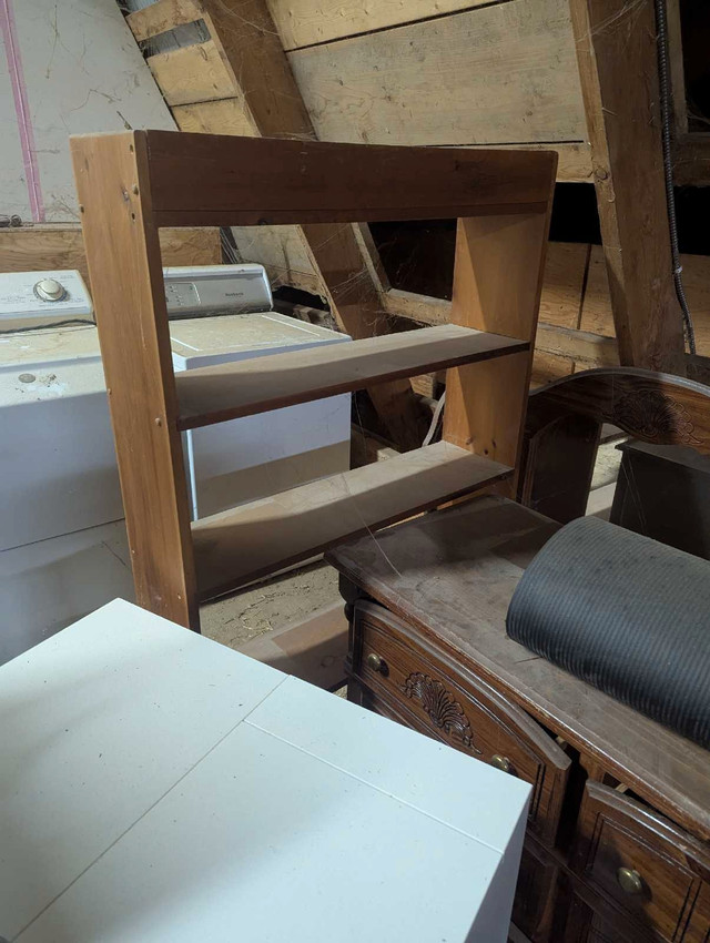 miscellaneous items for sale in Hutches & Display Cabinets in Kitchener / Waterloo - Image 4