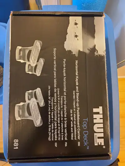 Thule horizontal kayak and paddleboard carrier
