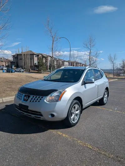 Selling my 2008 Nissan Rogue SL with very low kms. This is a 2 owner car (one from BC & me) and has...