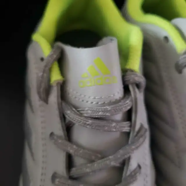 Youth Boys ADIDAS NWOT Copa Indoor Soccer Shoes- 13K in Soccer in Ottawa - Image 4