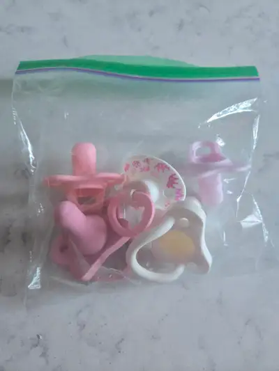 Free pacifers, View more