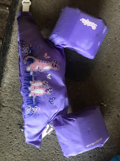 Floating aid for kids (15$ each), View more