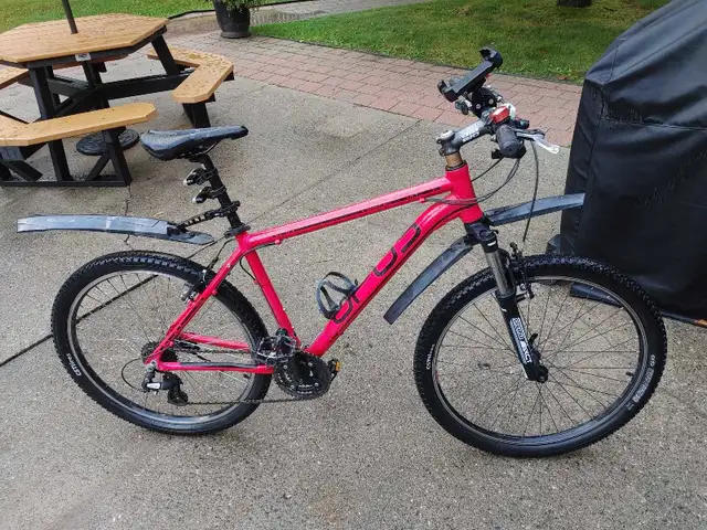 Opus Sonar Mountain Bike Large - Recent tune and tire replaced in Mountain in City of Toronto - Image 3