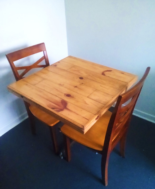 Table Cuisine Mobilier de salle à manger et cuisine Ville de