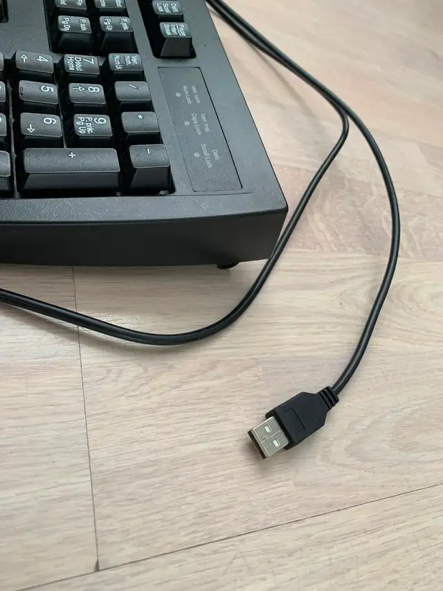 Solidus Wired Keyboard in Mice, Keyboards & Webcams in Gatineau - Image 3