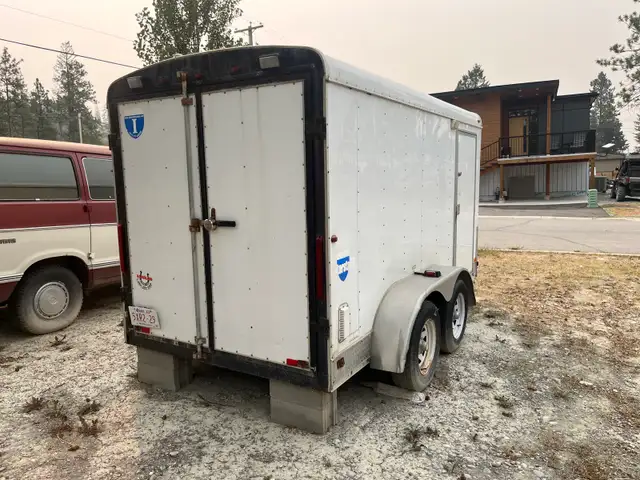 6x12 Enclosed Trailer in Cargo & Utility Trailers in Cranbrook - Image 3