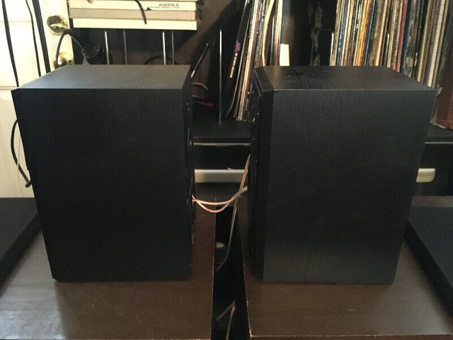 Celestion Model 1 Bookshelf Speakers, Pair, Made In England in Speakers in Ottawa - Image 3