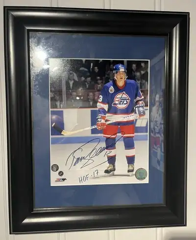 Selling multiple Winnipeg Jets autographed pictures. All came from the Winnipeg Jets as a season tic...