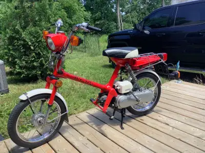 Very clean classic Honda starts right up lights all work even the high beam indicator I’m pretty fir...