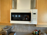 Samsung Over the range microwave oven
