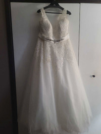 WEDDING DRESS