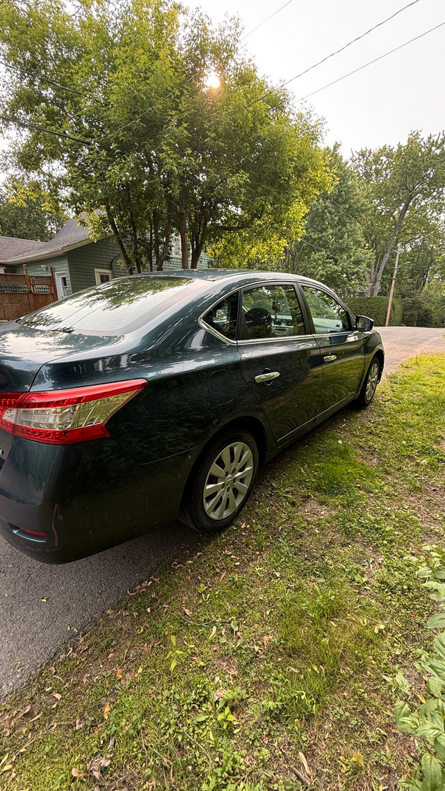 Nissan Sentra 2014 dans Autos et camions  à Laurentides - Image 3
