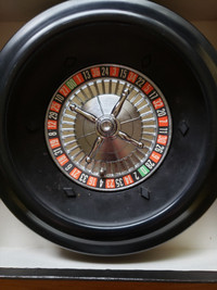 Vintage Pleasantime Roulette/Casino Board Game